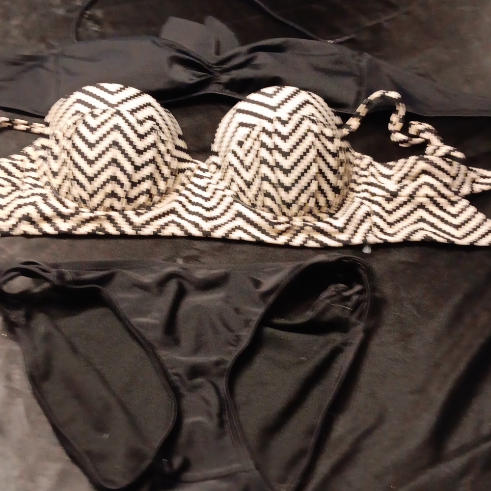 Three piece Bikini set